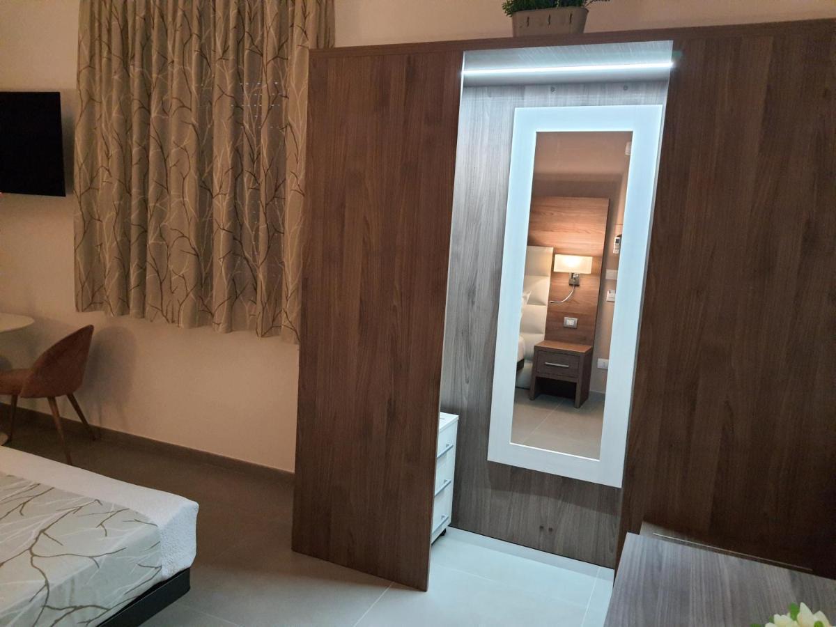 Villa Cadjla B&B Bari Eksteriør billede